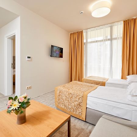Hotel Laguna Park & Aqua Club Sunny Beach Esterno foto